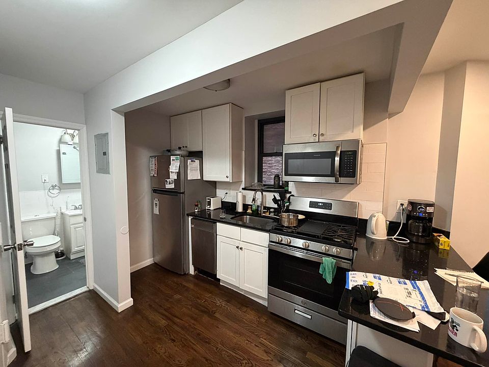 1st image of 41 Underhill Ave APT 2C