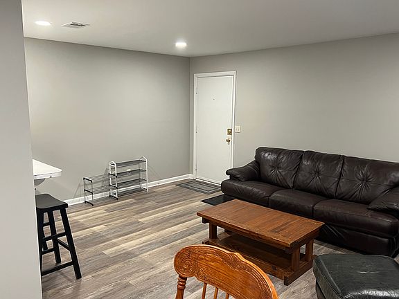 2nd image of 220 Elm St APT 304