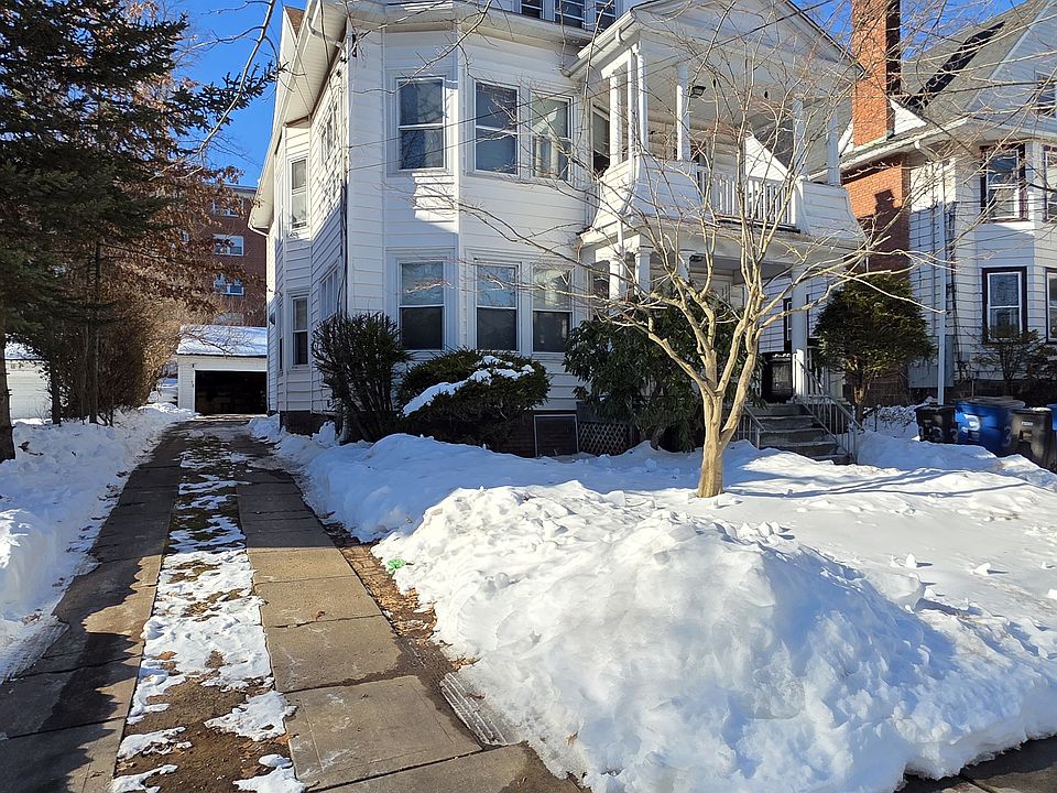 1st image of 390 Ellsworth Ave #3A
