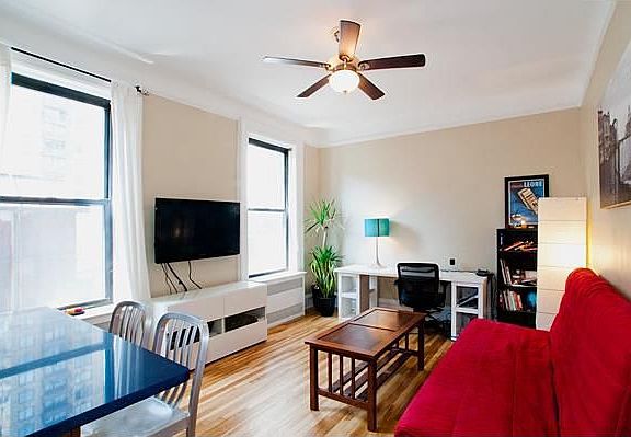 5th image of 205 W 54th St APT 9-B