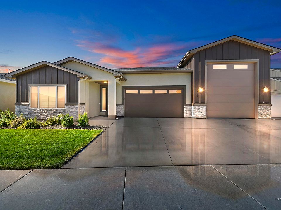 1st image of 2545 Mariposa Ct