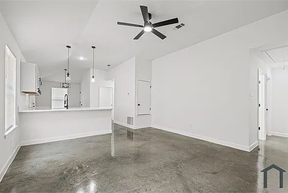 848 Brandywine Blvd — Photo 9