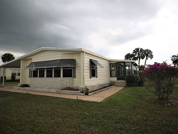 4th image of 8775 20th St Lot 249