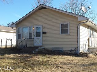 1619 S McCoy St, Independence, MO 64055