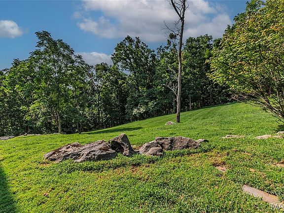 5th image of 4600 Cliff Forest Dr