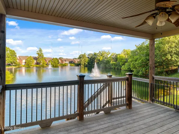 3006 Crystal Waters Way, Louisville, KY 40299