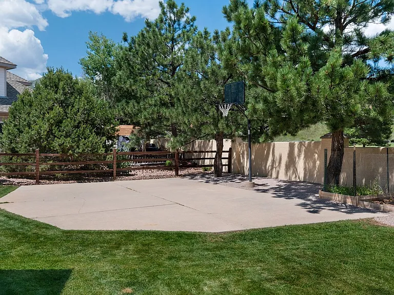2420 Regal View Ct — Photo 49