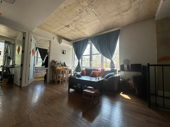 740 East 21st Street 1A image 2 of 18