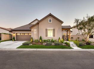 11865 N Ridgeway Dr, Fresno, CA 93730