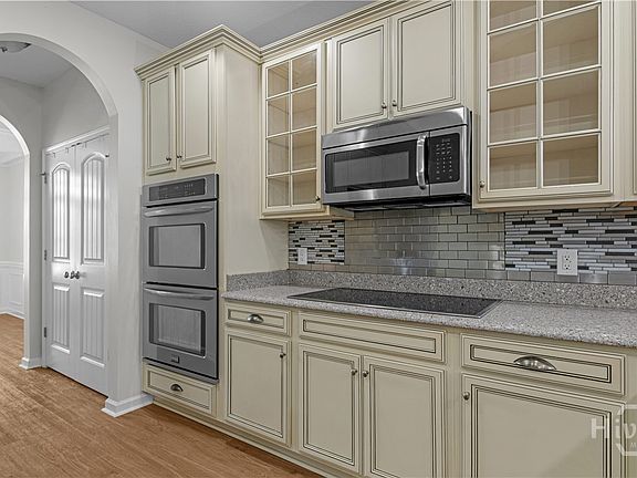 5th image of 217 Cypress Creek Lane