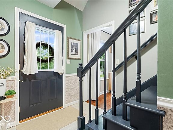 3rd image of 6011 Buttonwood Dr
