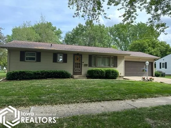 1609 E Linden St, Algona, IA 50511