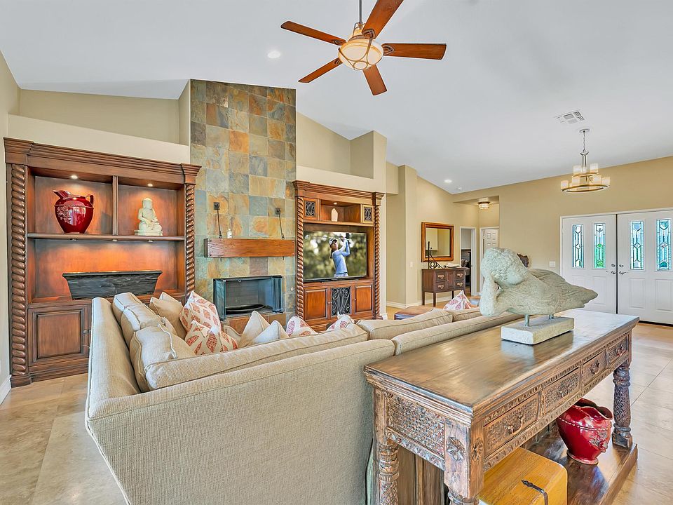 1st image of 45607 Pelican Hill Ct