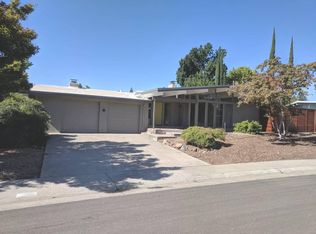 1201 Hooton Ct, Carmichael, CA 95608