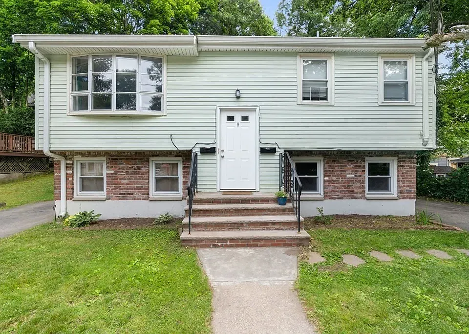 9 Grove Ter #1