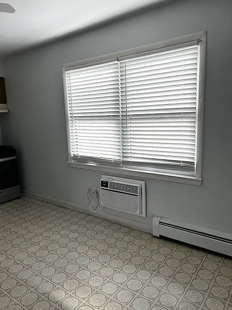 2 bed, 1000 sqft, $1,695 — Photo 4