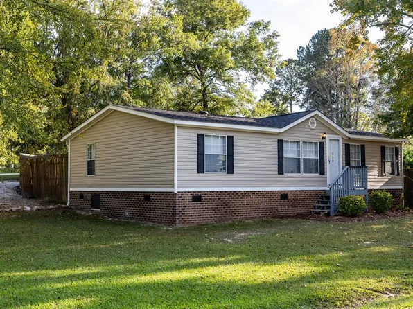 118 Quail Rd, Ninety Six, SC 29666