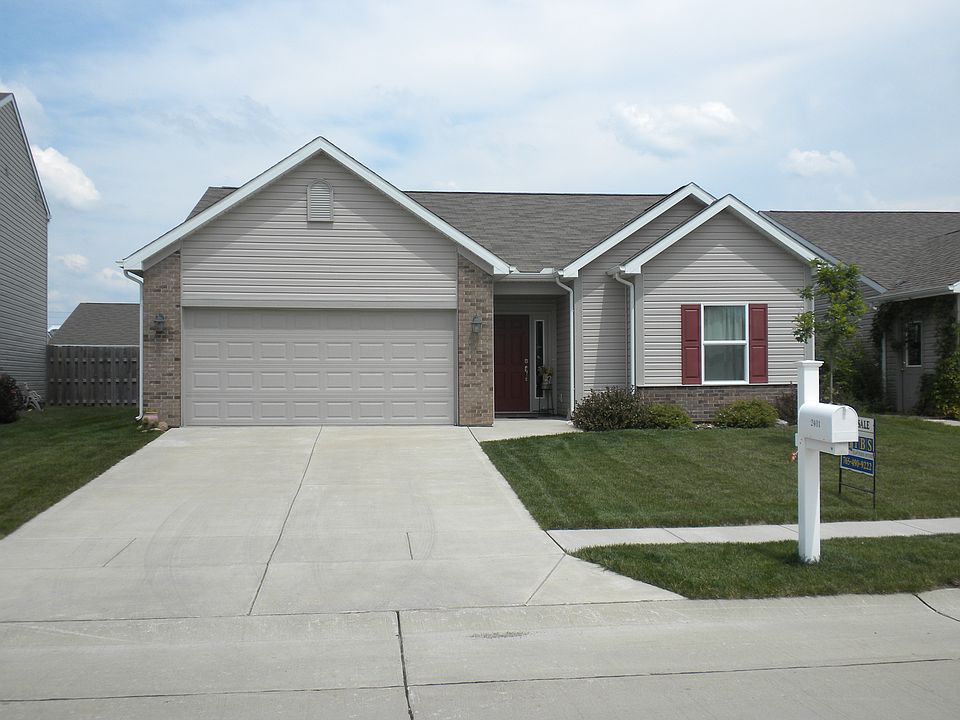 1st image of 2401 Maxwell Dr