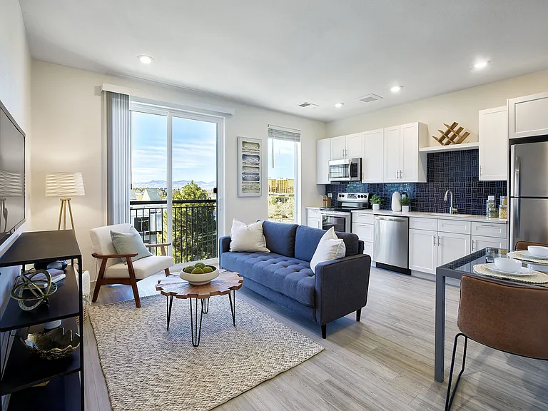 Bloom at Cherry Creek — Photo 11