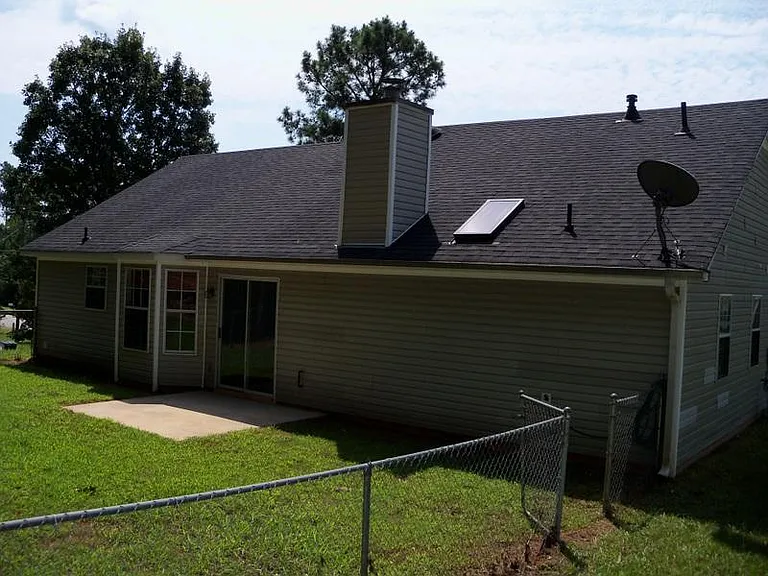 8714 Post Oak Dr — Photo 2