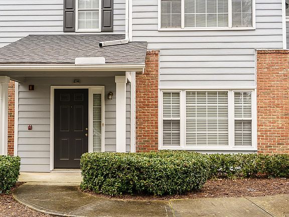 4th image of 912 Vinings Forest Ln SE #912