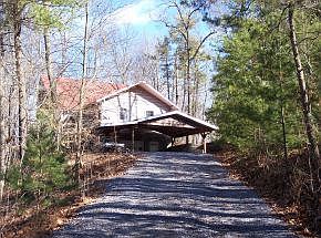 4th image of 461 Little Switzerland Private Dr