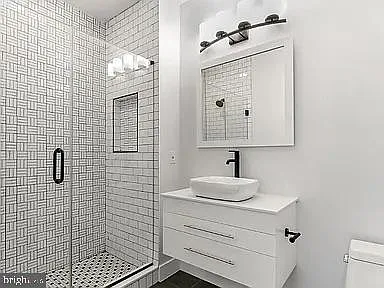 1868 Frankford Ave #305 — Photo 8