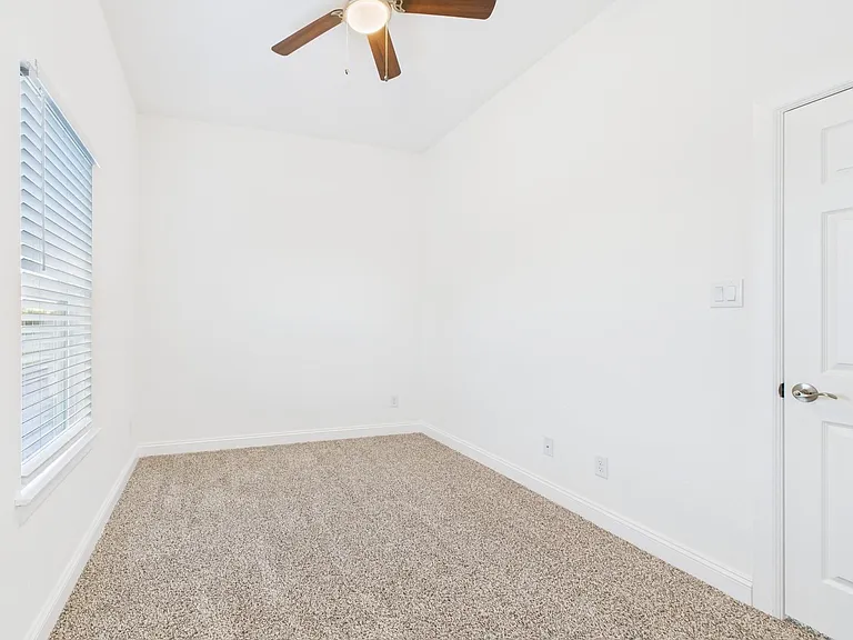 4619 Stassen St #B — Photo 20