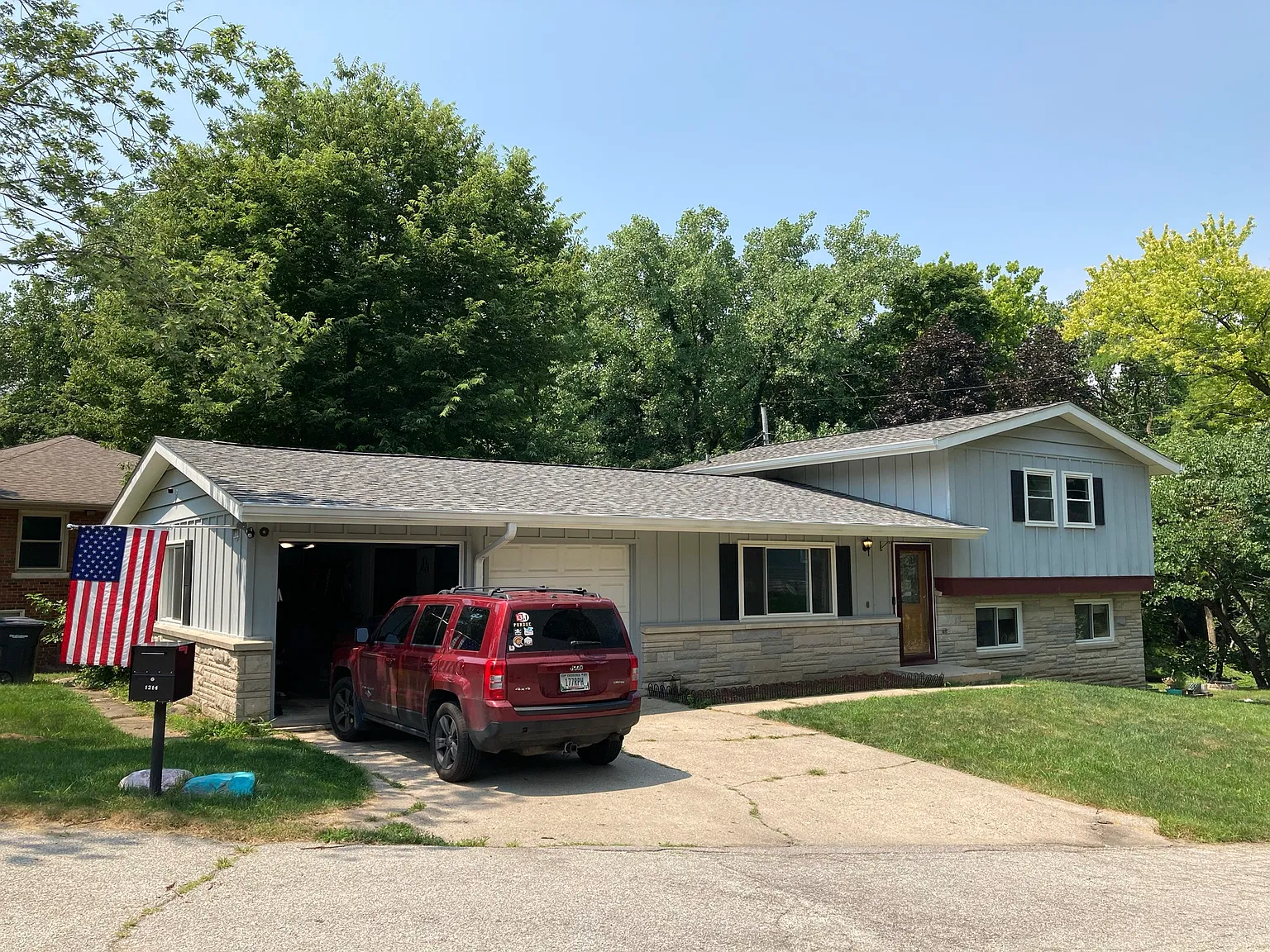 4 bed, 1929 sqft, $1,650 — Photo 1