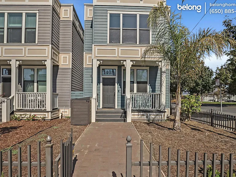 1408 11th St — Photo 2