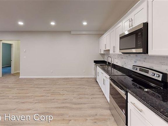 3rd image of 68 Fountain St #101