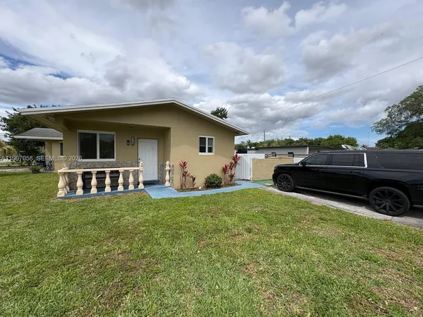 2550 SW 58th Ave #A, Hollywood, FL 33023