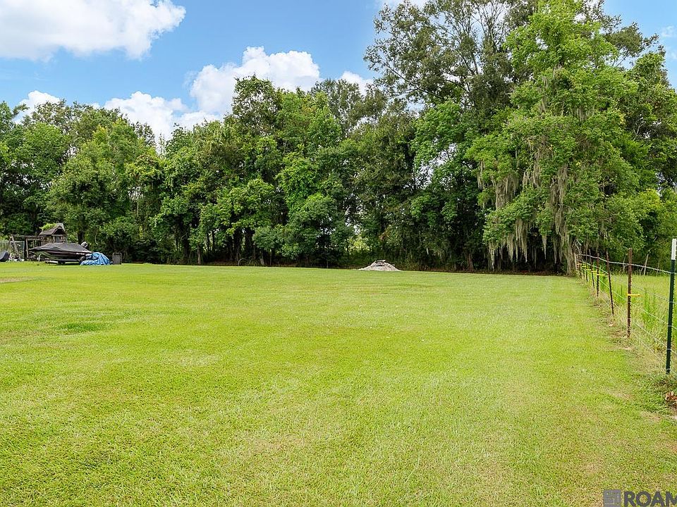 2nd image of 45070 Fontenot Rd