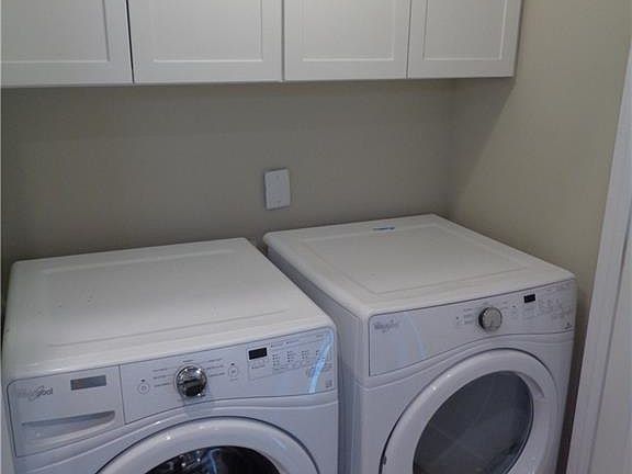 5th image of 3205 Grooms St APT A