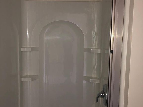 2nd image of 610 S Washington St #2