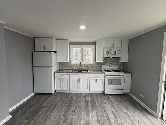 5th image of 5-7 Risco Rd Floor 1