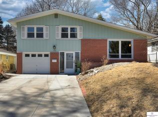 5024 S 80th St, Ralston, NE 68127