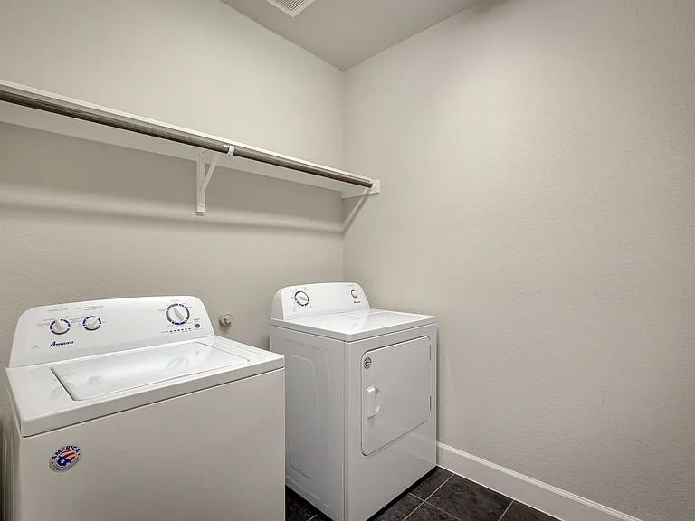 1817 Arbor Dr — Photo 11