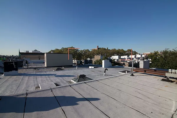 Rented by Emes Homes Realty LLC | media 8