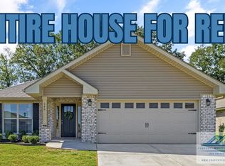 146 Abercorn Dr #1, Madison, AL 35756