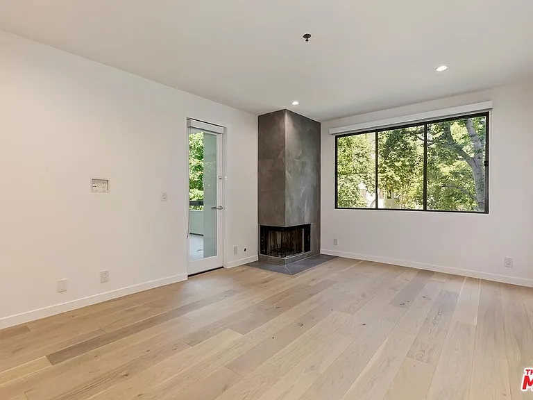 2142 Century Park Ln #102 — Photo 22