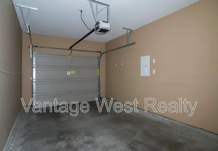 3350 Woodsdale Rd #201 — Photo 5