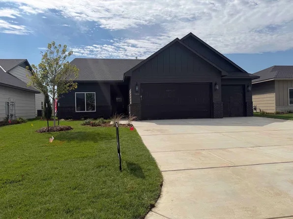 705 N Wheatland Pl, Wichita, KS 67235