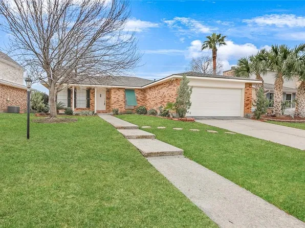 102 Chubasco Ln, Slidell, LA 70458