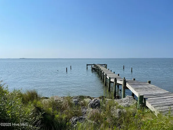 620 Seashore Dr Drive, Atlantic, NC 28511