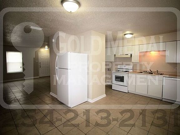 5th image of 3904 Charolais Dr