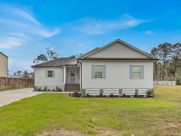 1030 White Cap Rd, Sulphur, LA 70665