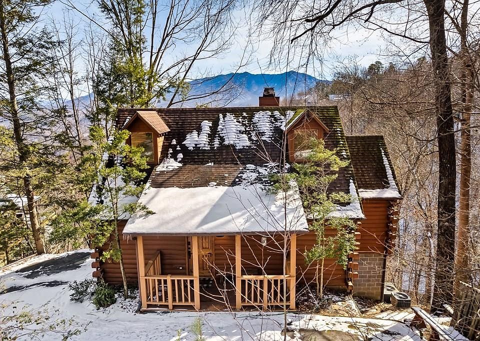 1st image of 848 Heiden Dr