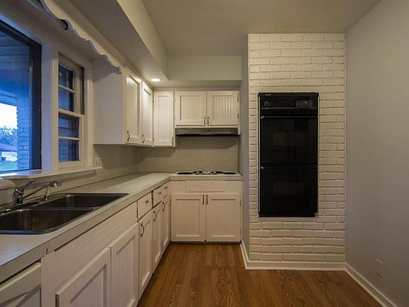 5th image of 6856 Quincy Ave SW