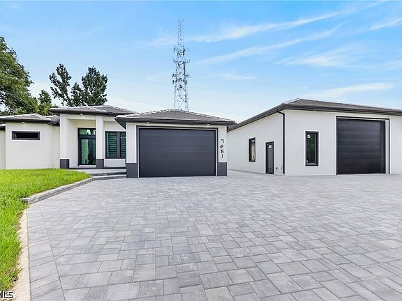 5th image of 7961 Bartholomew Dr